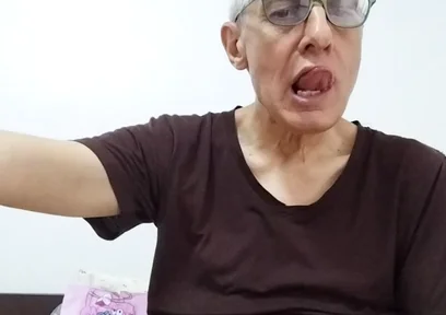 Tongue Shows Fuck My Big Cock