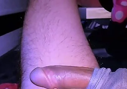 Innocent Virgin Guy Masturbates His Cock Until He