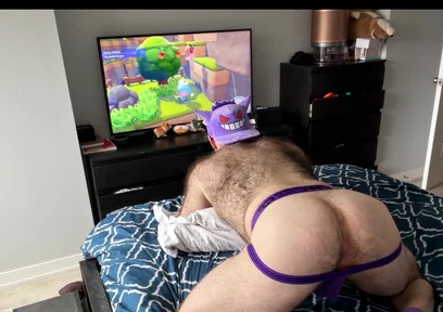 See Me Try Out a New Toy!