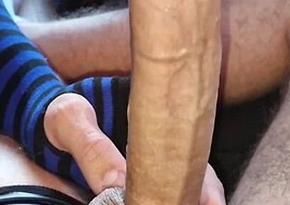 I Fucked A Handsome Guy In The Park Without A Condom On A Hot Cruise - Guy Park