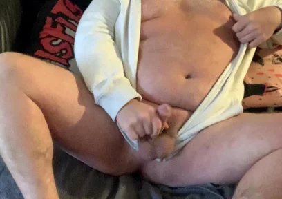 Fat Stepdaddy Wanks off in a Hoodie