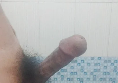 Shaking a Long Cock