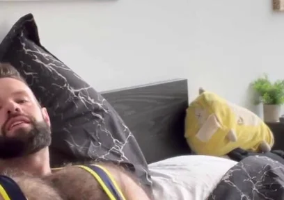 I Love Jerking off, Fucking and Getting Fucked in This Singlet