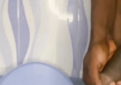 12inch Huge African Cock Getting Erected Takes Morning Piss