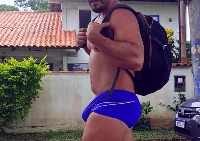 A Fan Recognized Me and Recorded This Video, I Received It on My Twitter