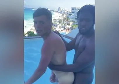 Lets Fuck On The Balcony So Everybody Can Watch And Hear Us!