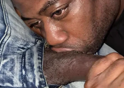 Relaxed up-close Jeans Throat Service