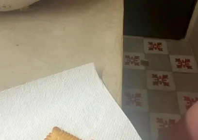 He Cums on My Cookies and I Eat Them