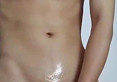 Perks for Fans! This 19 Yo Teen Cumshot Twice