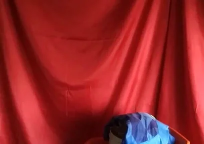 Cum with Bucket Is Not Easy to Make Love