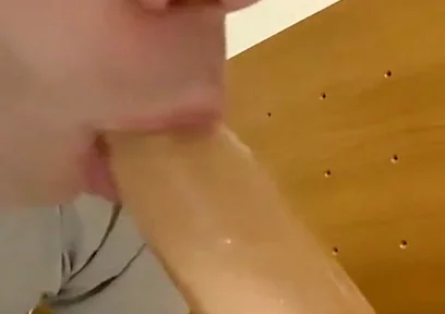 I love my new realistic dildo!