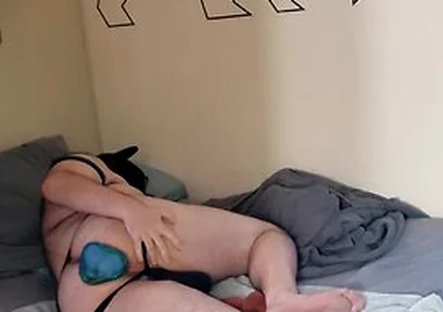 Pup Gets Knotty