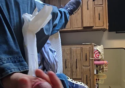 Sexy Soft Asian Huge Overnight Maxi-pad Stroking