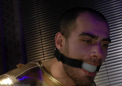 Zeus Goldy Bondage Challenge