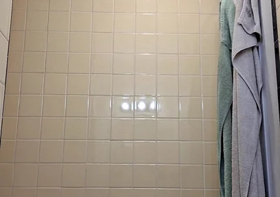 Pee Next to Alex She/her and Shower