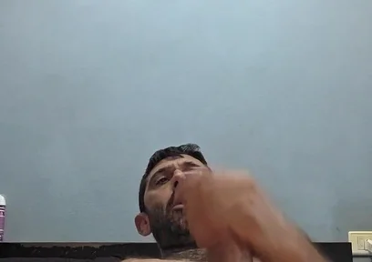 Straight Guy Jerks off in Close-up