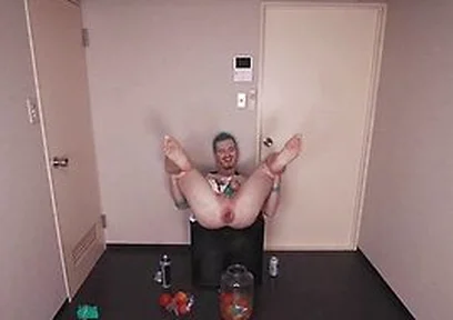 Rose Bud And Axel Abysse - Deviant Jock Stuffs Huge Amount Of Food In His Prolapsed Asshole