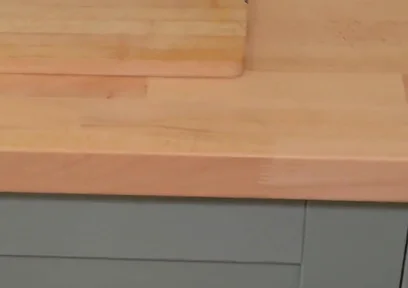 He Fucks His Stepdad in the Kitchen of His Studio