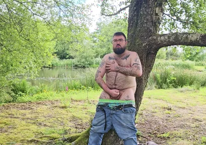 Does a Bear Cum in the Woods?