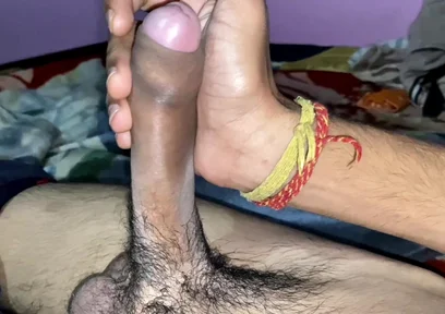 I Enjoyed Seeing Bhabhi's Ass on the Way and