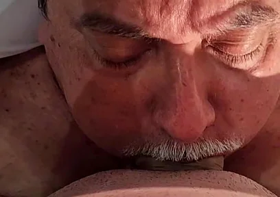 Boy Cumming on Stepdaddy