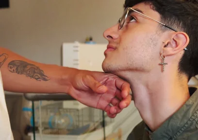 He Loved Kissing His Straight Stepbrother so Much