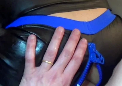 Sniign Skets and Fetish Feet