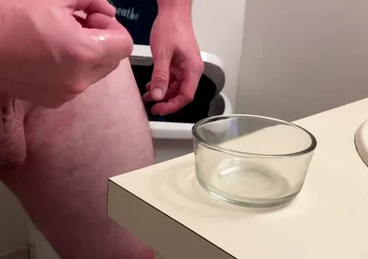 Wow! Sam Jerks off and Shoots a Huge Cumshot!