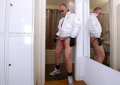 Alpha Sports Hunk Berlin 6 Cum Shots Xl