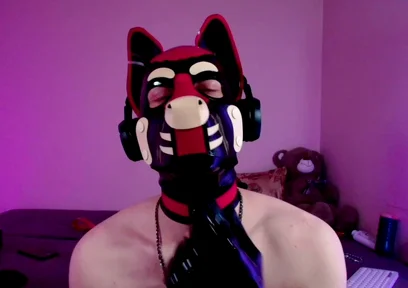 K-9goodboy's Slow Latex Tease Drives Me Wild