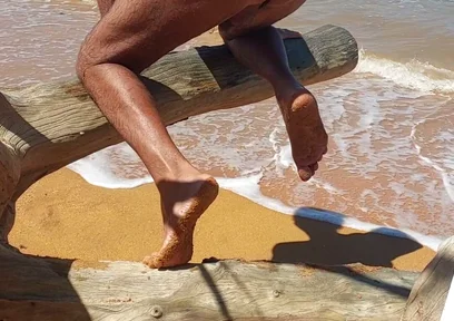 Ladysilva Crossdress on the Beach in Panties What a Hot Ass