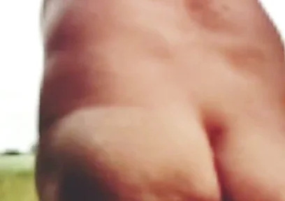 Naked Selfie Walk