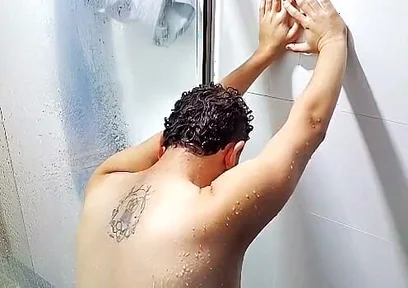 I Took a Shower on the Livestream and Gained Some Naughty Followers.