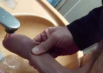 Big Dick Peeing