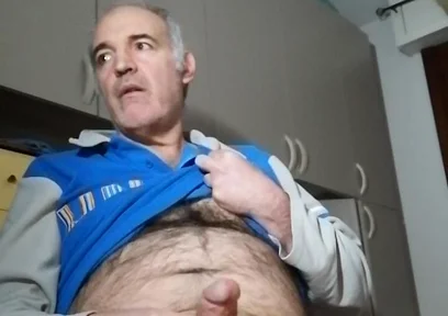 A Nice Cumshot Before Going to Sleep!
