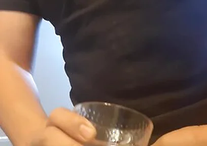 Pinoy Celebrity Host Jakol !!! Pinutok Sa Baso