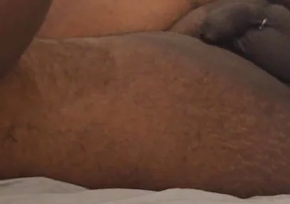 Chub Does Deep Anal Stretching and Takes in 3 Anal Plugs for the First Time