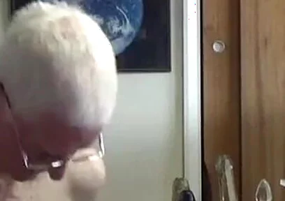 Great Orgasm in Latest Web -show with Close up