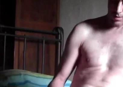 I Jerk Naked on a Friend's Bed