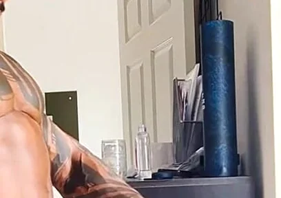 Iim Starting to Pump My Cock Again Once a Week. I Didn't Mean to Cum