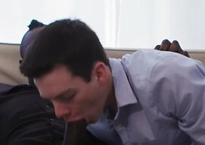 Hunk Harrison Feelss Pre-date Boner Leads To Handjob & Doggystyle With Texas Twink