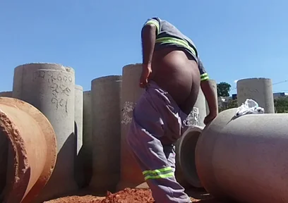 I Took Advantage of the Holiday to Be Alone and at the Construction Site