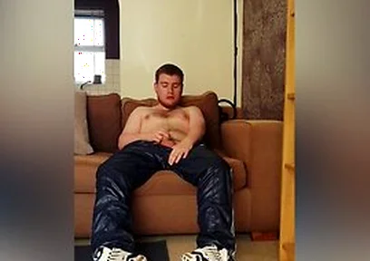 Topless Adidas Calsurf Wank