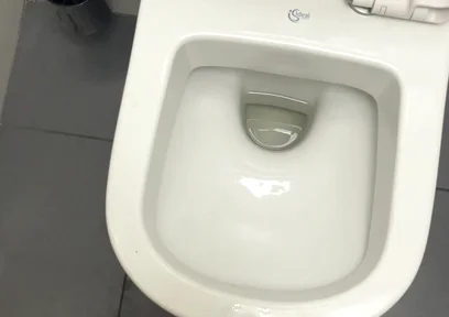 Playing with Myself in the Mall