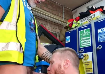 Hung Mature Itapapixxl Barebacking His Ginger Tradesman - Huge Creampie Inside