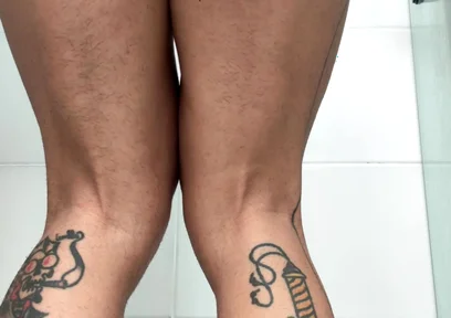 Giant Man Masturbates with His Big Cock and Shows His Ass and Feet.