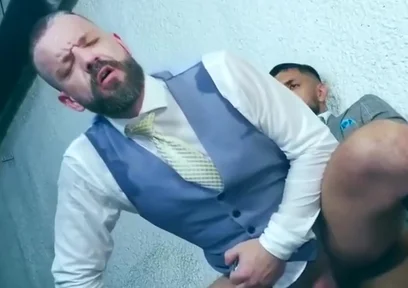 Oskar Gm - Lattino Hunk Getting Horny At Office And Fucked Hard His Client