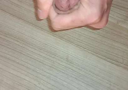Good Masturbation and Great Cumshot up Close