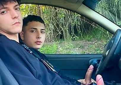 Ride Share Hookup: Horny Twink Picks Up Sexy Passenger And They End Up Fucking Raw With Uriel Simon And Dylan Segundo