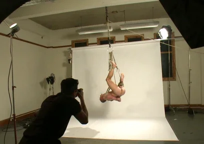 Hot Physique Model Is Curious About Edging and Bondage